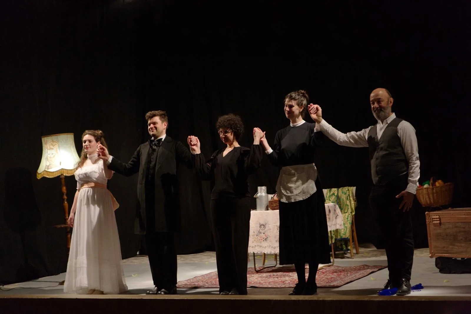 La Chatte métamorphosée en femme